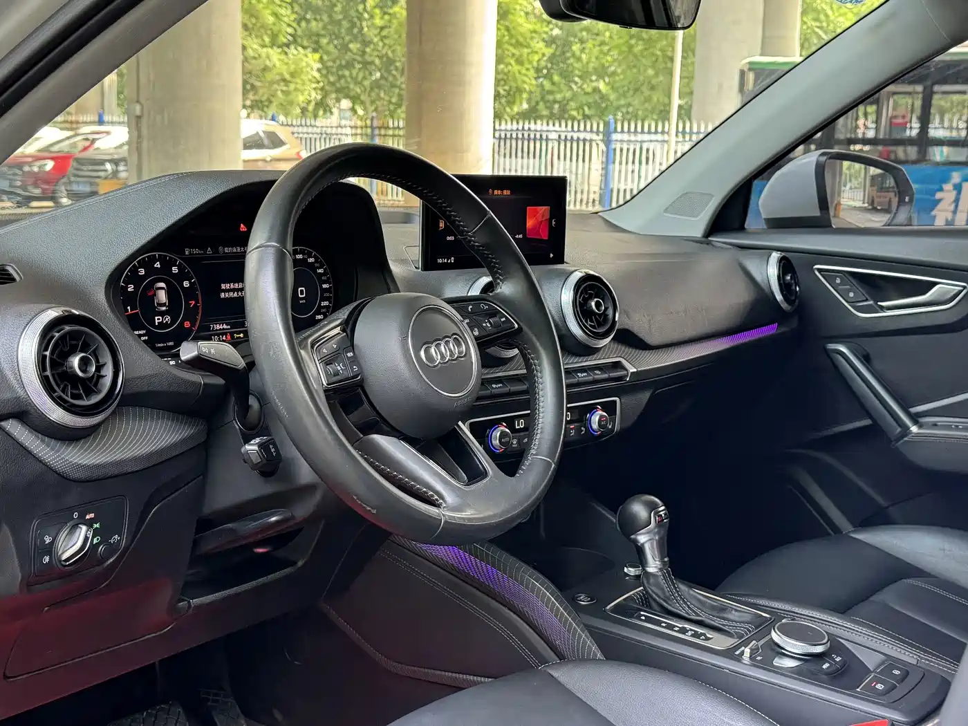 Фото 11 - Audi Q2L