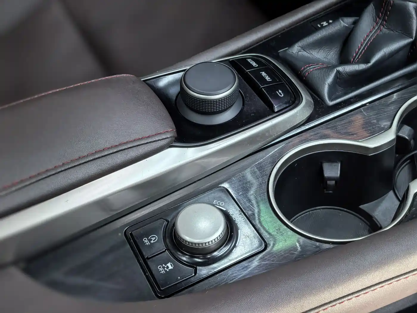 Lexus RX 2016 300 4WD Elegance Edition (China V) фото 24