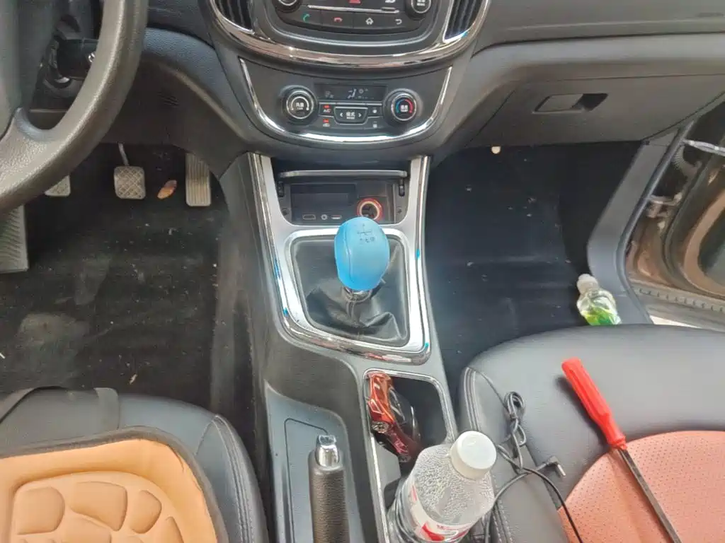 Baojun 560 2015 2015 1.8L Manual Elite