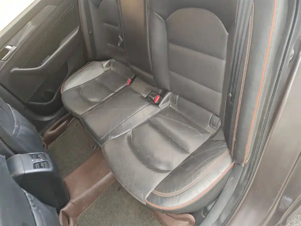 Hyundai Sonata 2015 1.6T GLS Smart фото 17