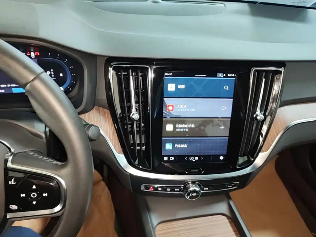 Volvo S60 2023 2023 B4 Smart Vision Luxury Edition