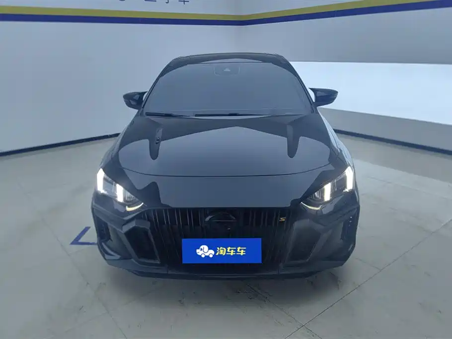 GAC Trumpchi Trumpchi Emkoo 2023 270T DCT J15 Edition фото 2