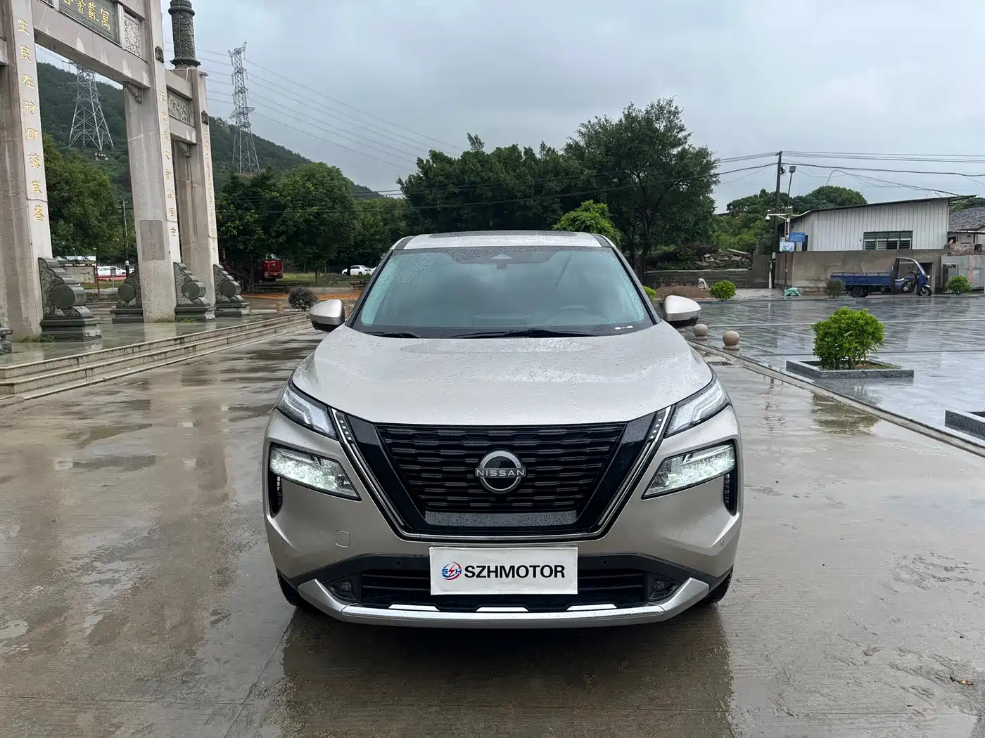 NISSAN QIJUN