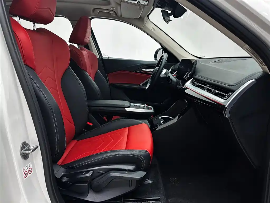 BMW X1 2023 sDrive20Li X Design Package фото 21