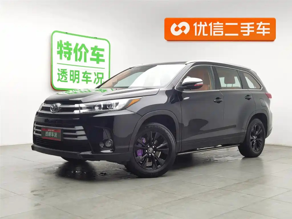TOYOTA HIGHLANDER