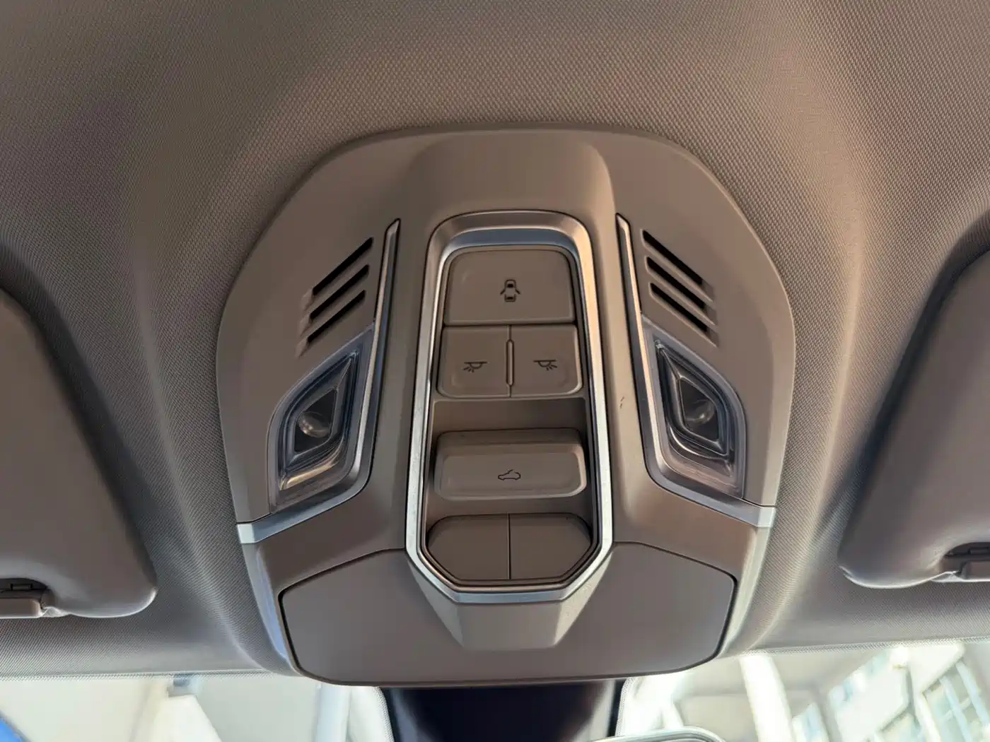 Wuling Motors Wuling Jiachen 2022 2022 1.5T CVT Exclusive Flagship Model