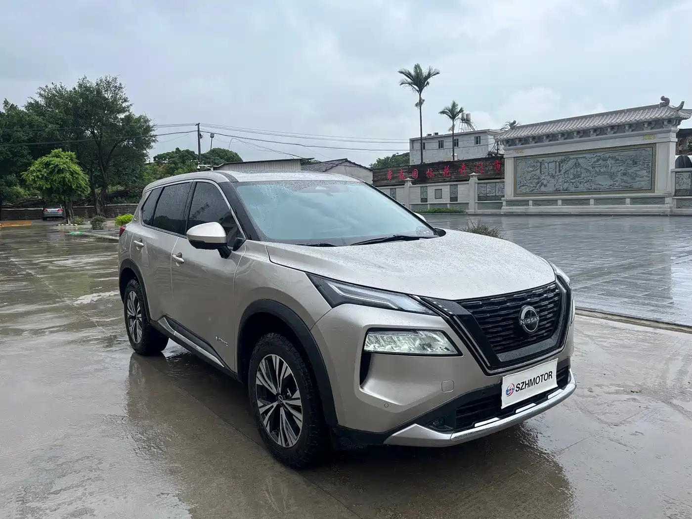 NISSAN QIJUN