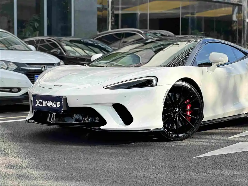 McLaren GT 2023 2023 4.0T Standard Model