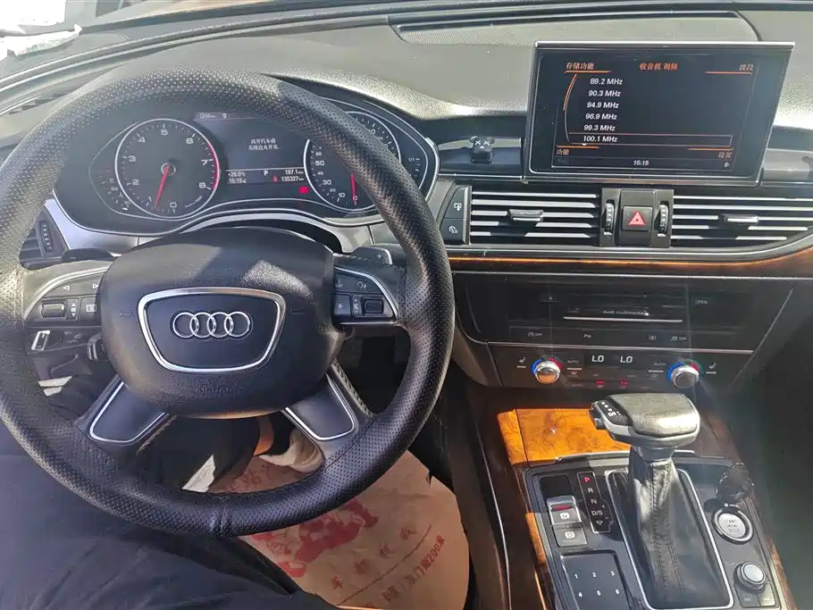 Audi A6L 2012 30 FSI Comfort фото 12