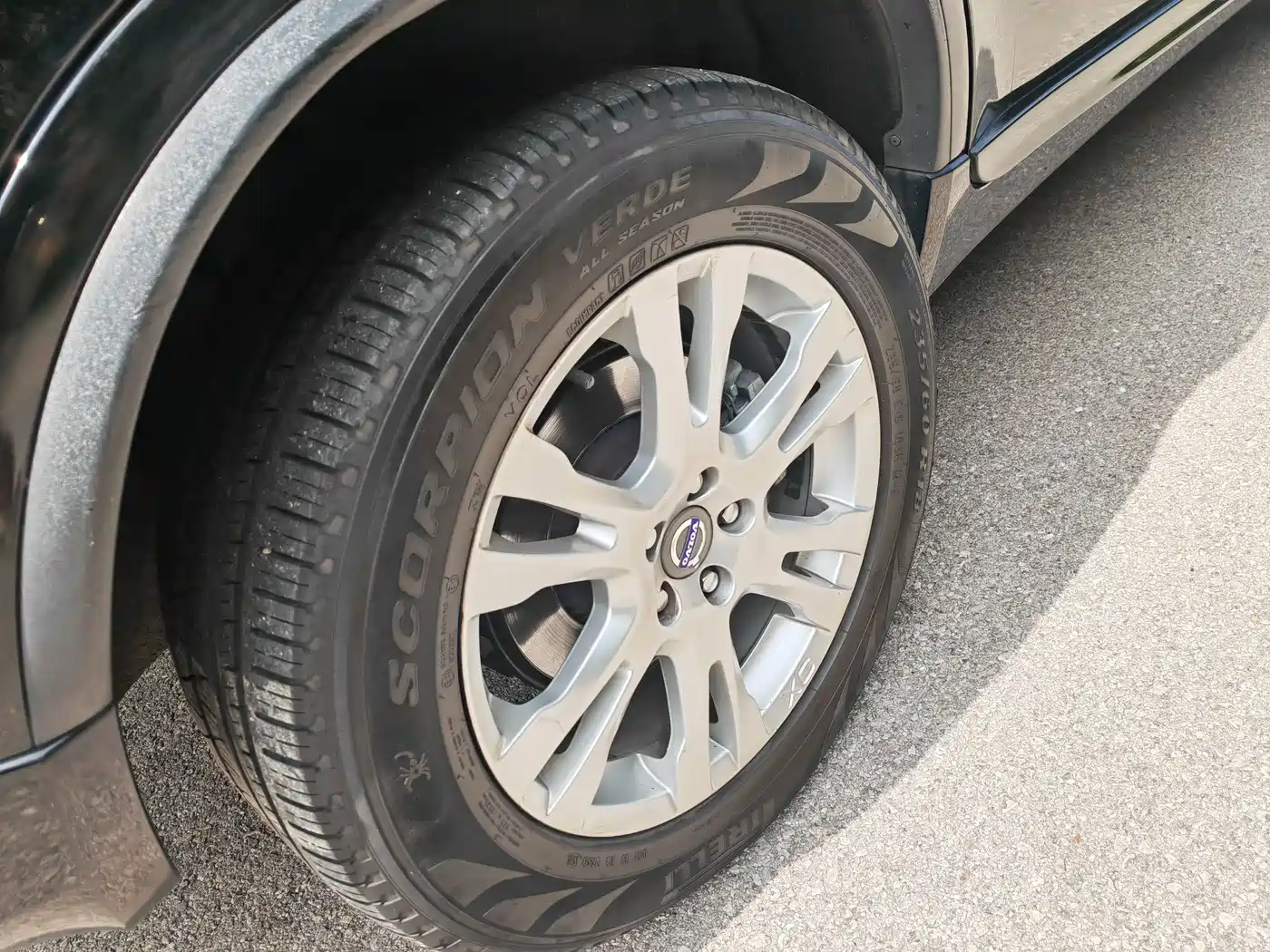 Фото 7 - Volvo XC90