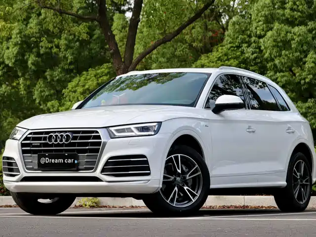  Audi Audi Q5L 2020 Facelift 40 TFSI Honor Fashion