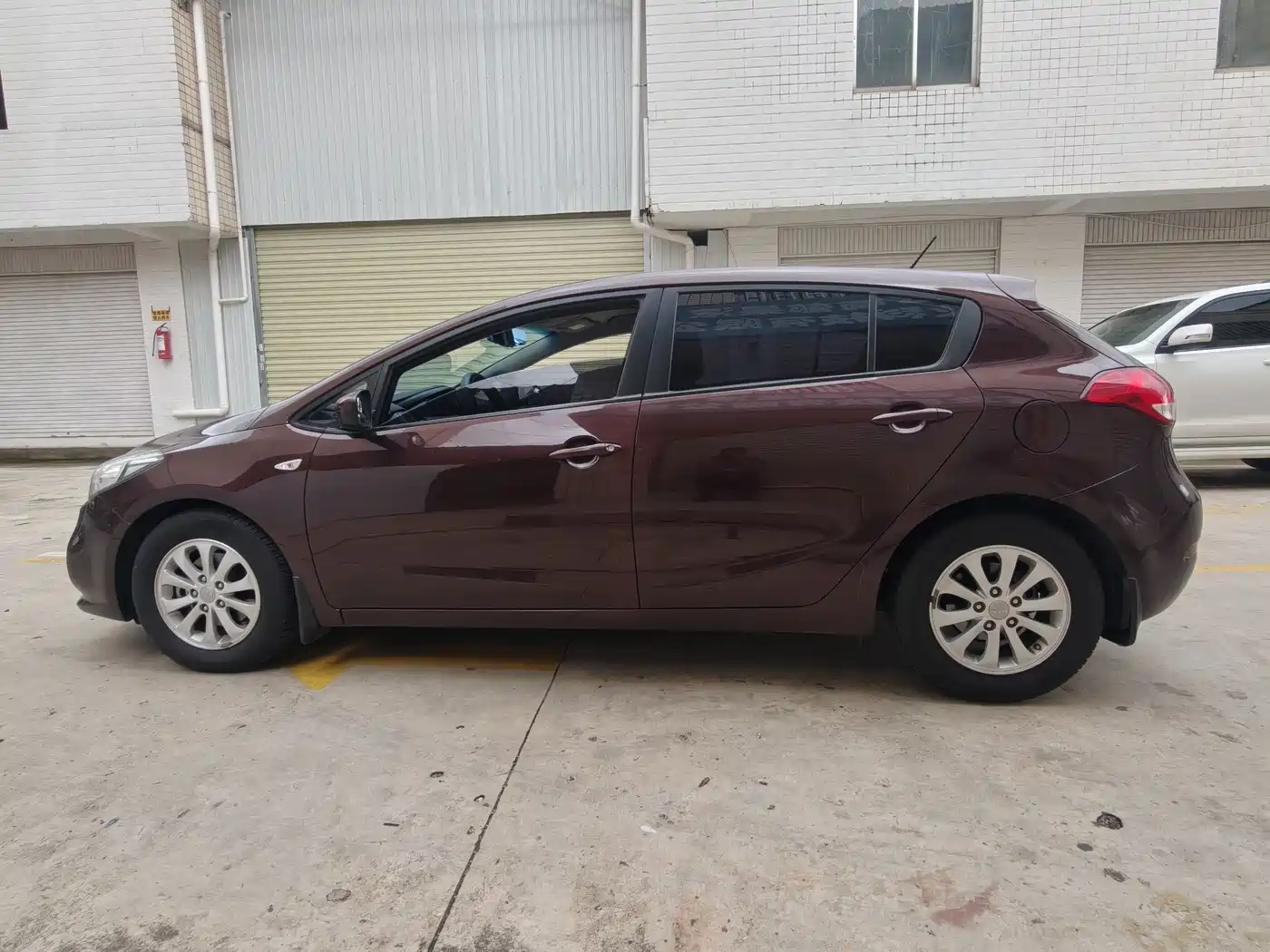 Kia K3S 2014 2014 1.6L Automatic GL