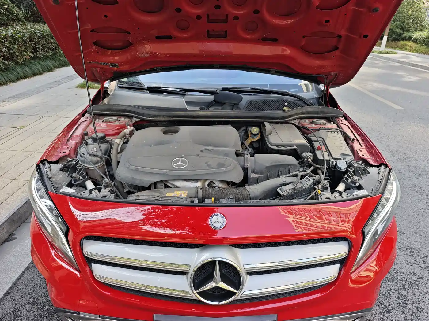 Mercedes-Benz GLA 2015 GLA 220 4MATIC Fashion Edition фото 17