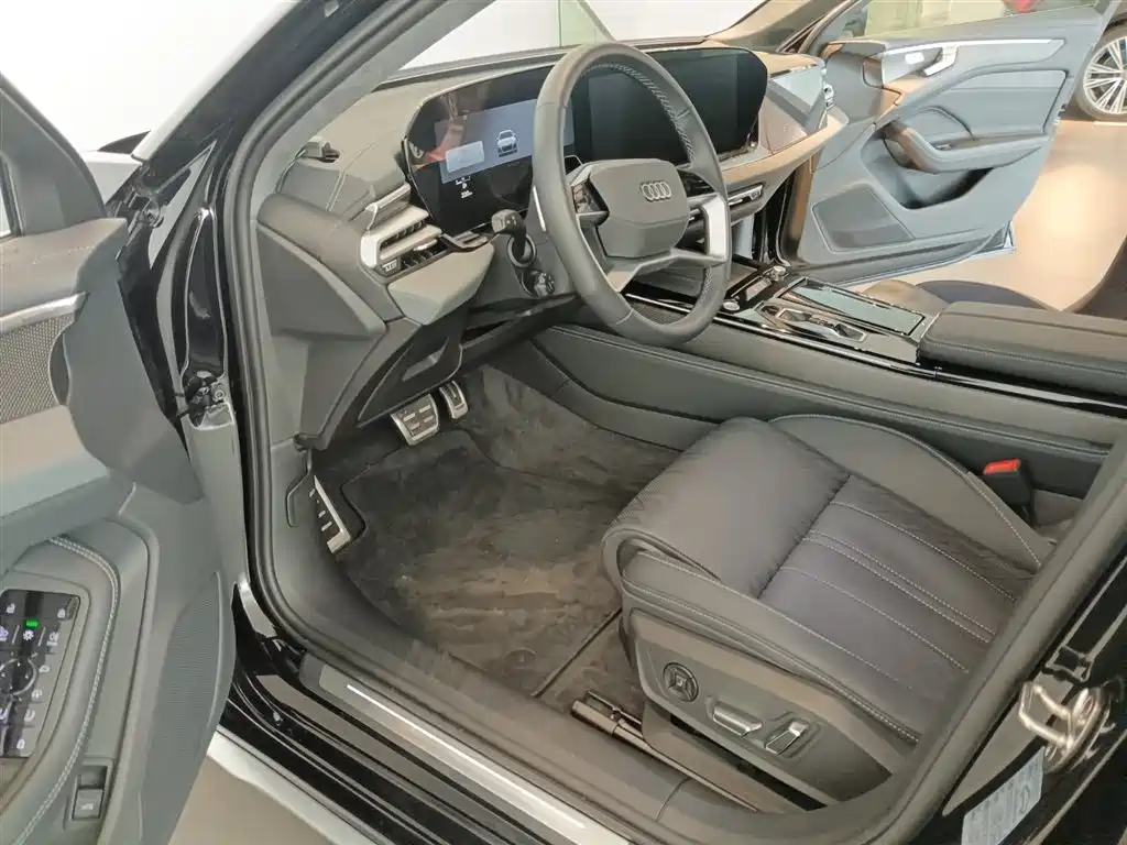 Audi A6L 2026 2026 Model 2.0T High Power Sport Edition