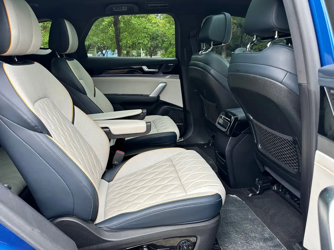BYD Tang New Energy 2022 DM-p 215KM AWD Flagship фото 35