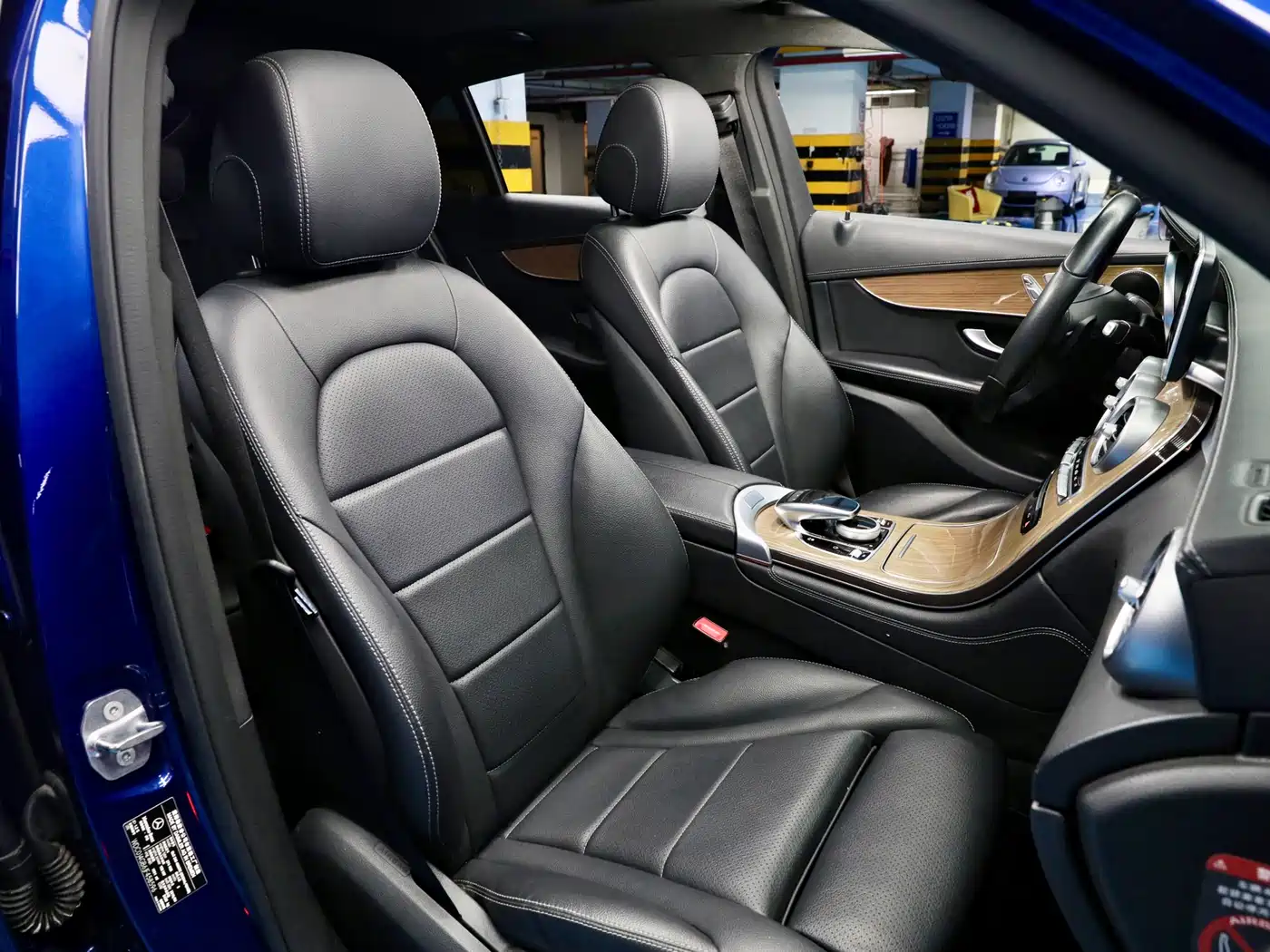 Mercedes-Benz GLC Coupe 2018 GLC 260 4MATIC Coupe SUV фото 9
