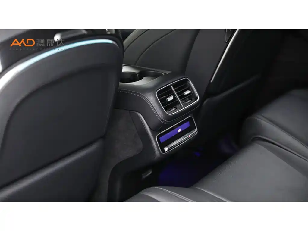 Фото 10 - Mercedes-Benz GLS
