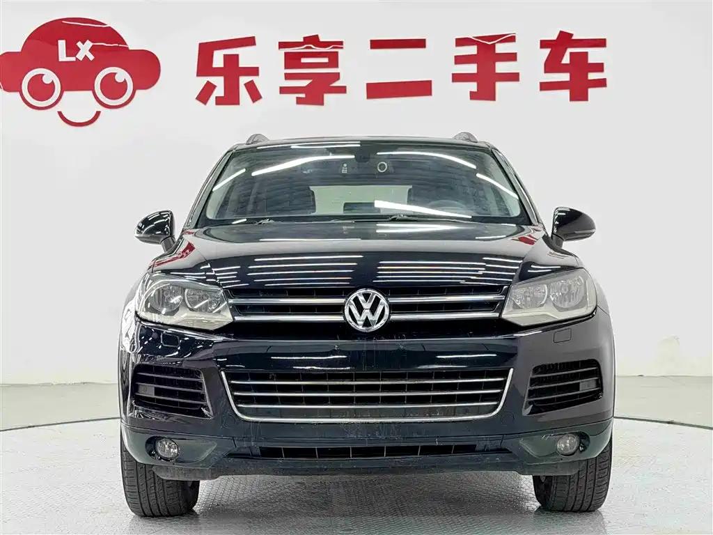 Volkswagen Touareg 2011 3.0TDI Diesel Standard фото 2