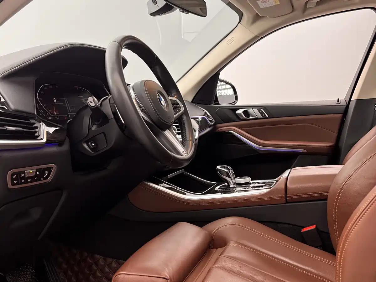 BMW X5 (Import) 2021 xDrive30i X Design Package фото 23