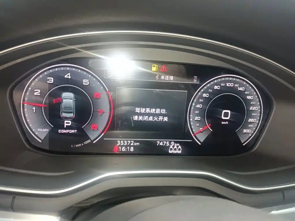 Фото 12 - Audi A4L