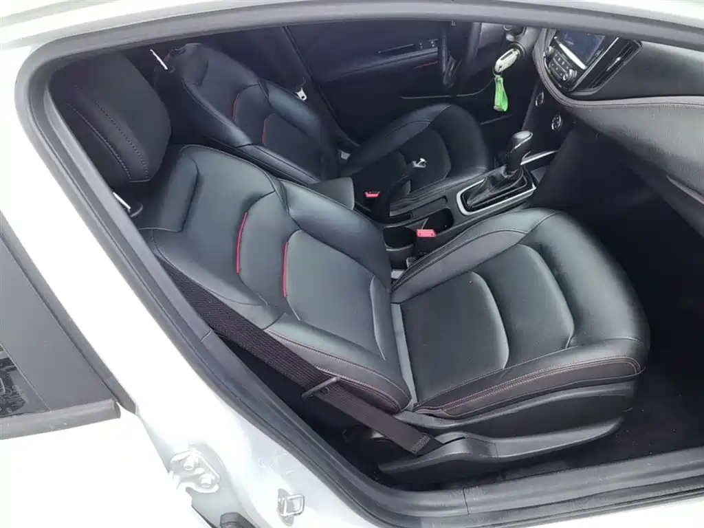 Chevrolet Monza 2020 Mild Hybrid RS 330T Automatic Smooth Edition фото 25
