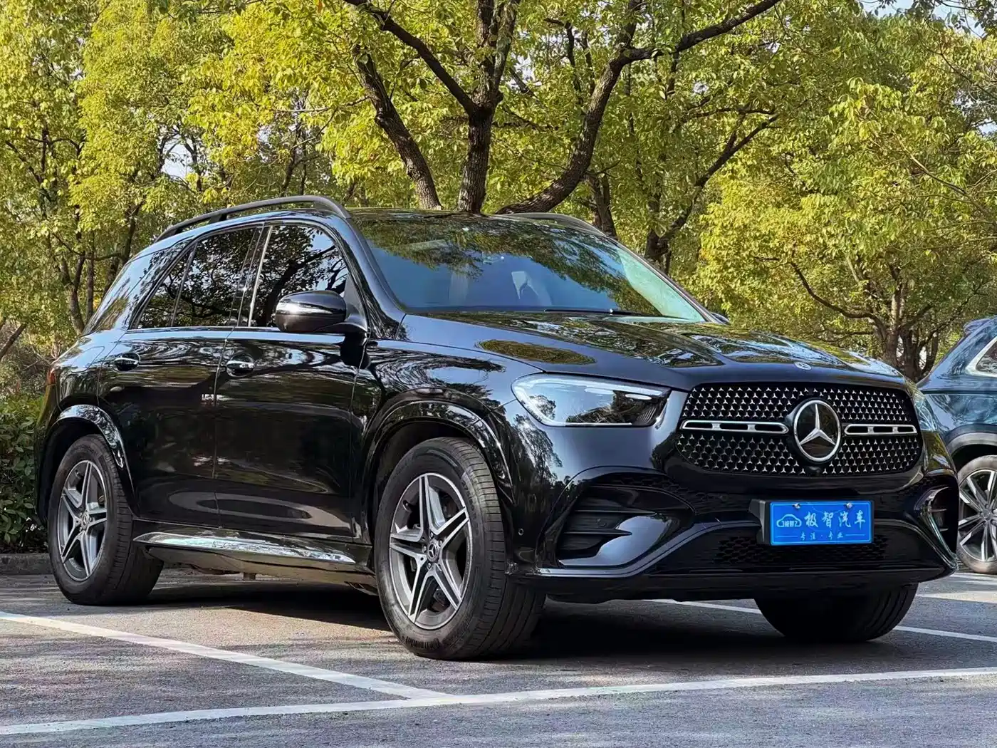 Mercedes-Benz GLE 2025 GLE 450 4MATIC Fashion фото 3