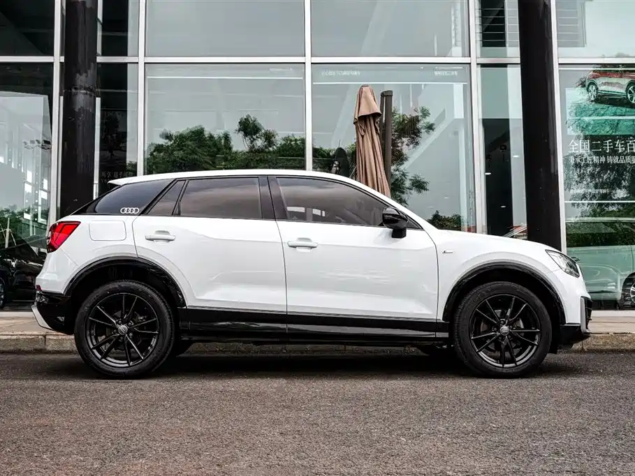 Audi Q2L 2018 35 TFSI Fashion Dynamic China VI фото 5