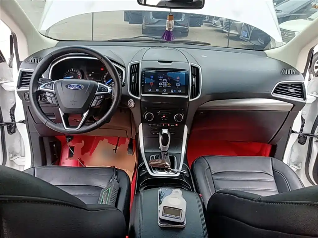 Ford Edge 2019 2018 EcoBoost 245 FWD Platinum 7-seater China V
