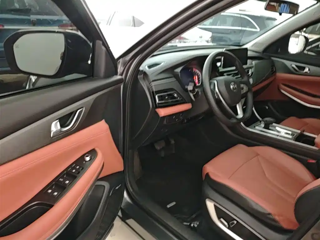 CHANGAN CS75
