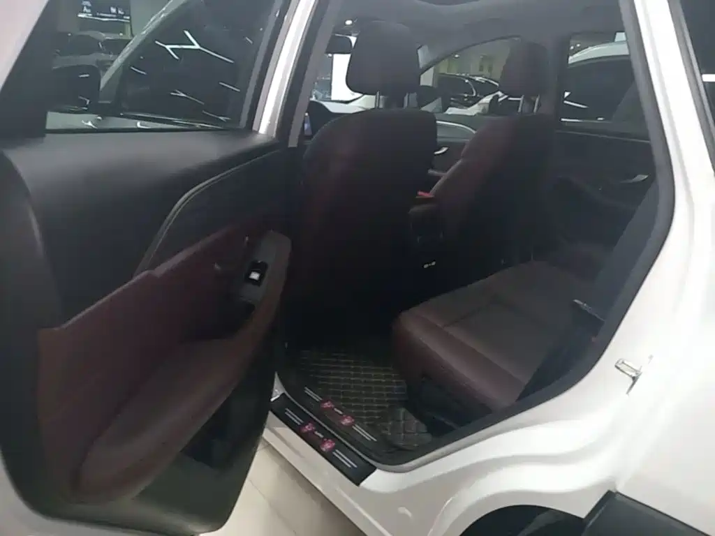 Jetour X90 PLUS 2024 2024 1.6TD DCT Bieshu PRO 5-seater