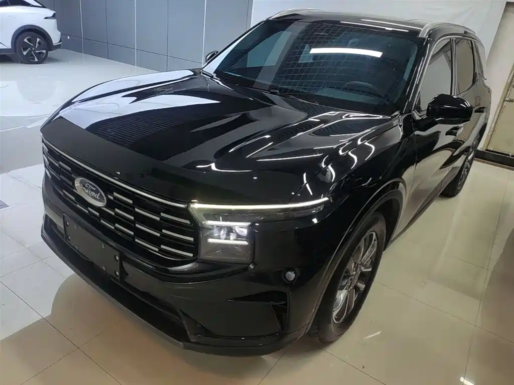 Ford Edge 2023 Edge L 2.0T EcoBoost FWD 7-Seater Luxury