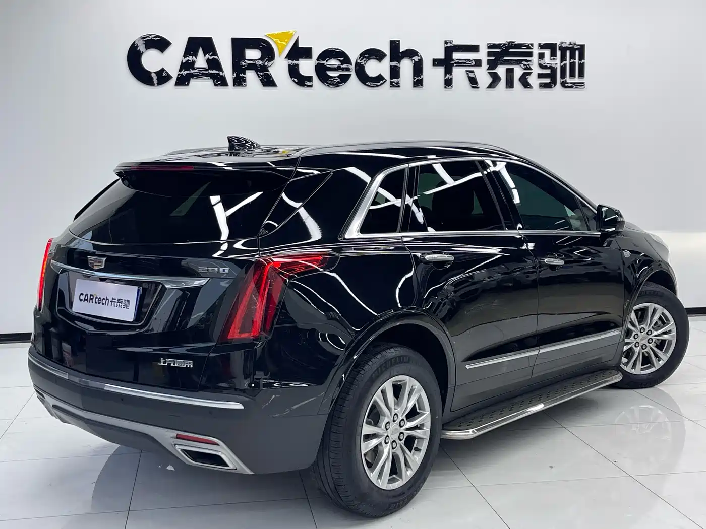 CADILLAC XT5
