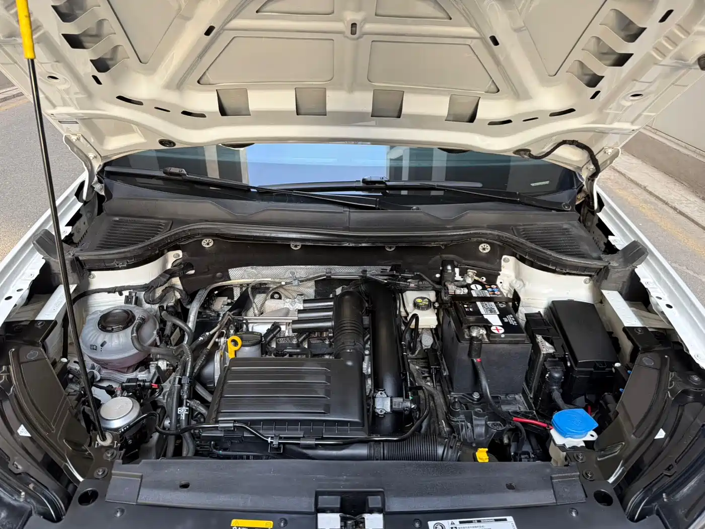 Volkswagen Tharu 2022 280TSI FWD Luxury Edition фото 26