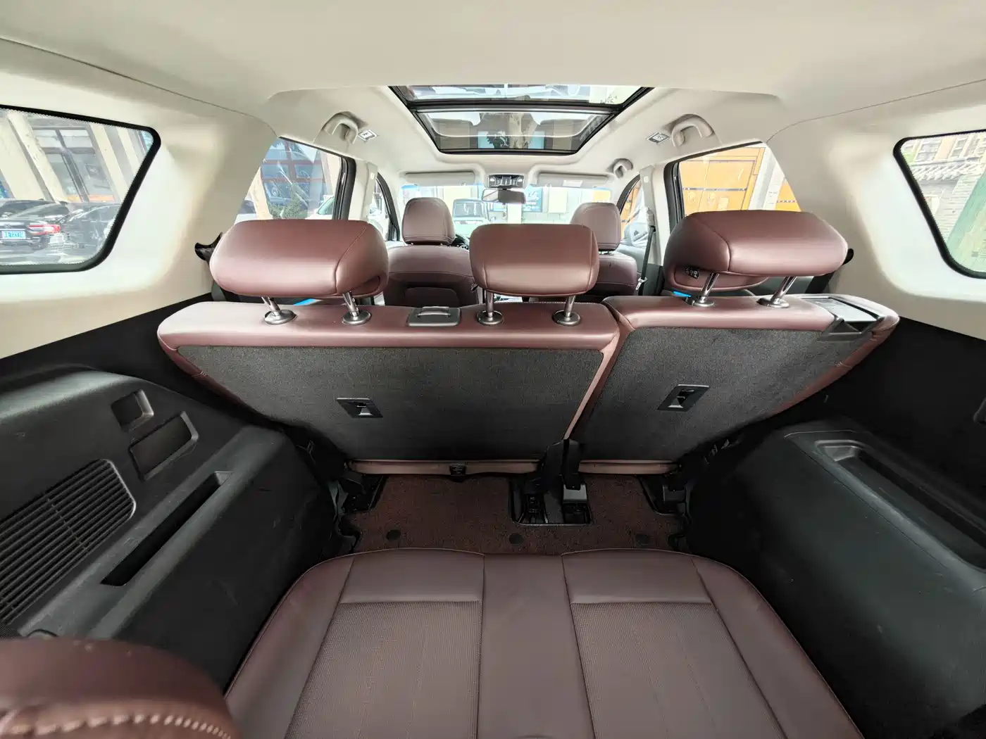 Jetour X90 PLUS 2023 2024 1.6TD DCT Bieshu 7-seater