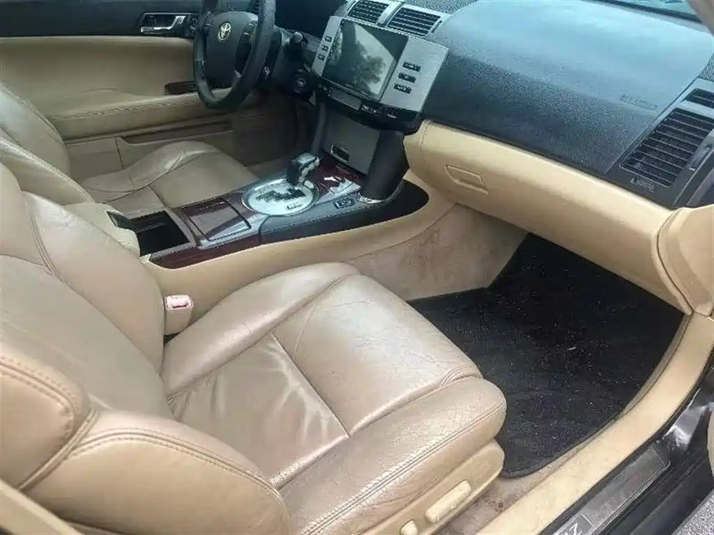 Toyota Reiz 2008 2.5S Special Commemorative Edition фото 8