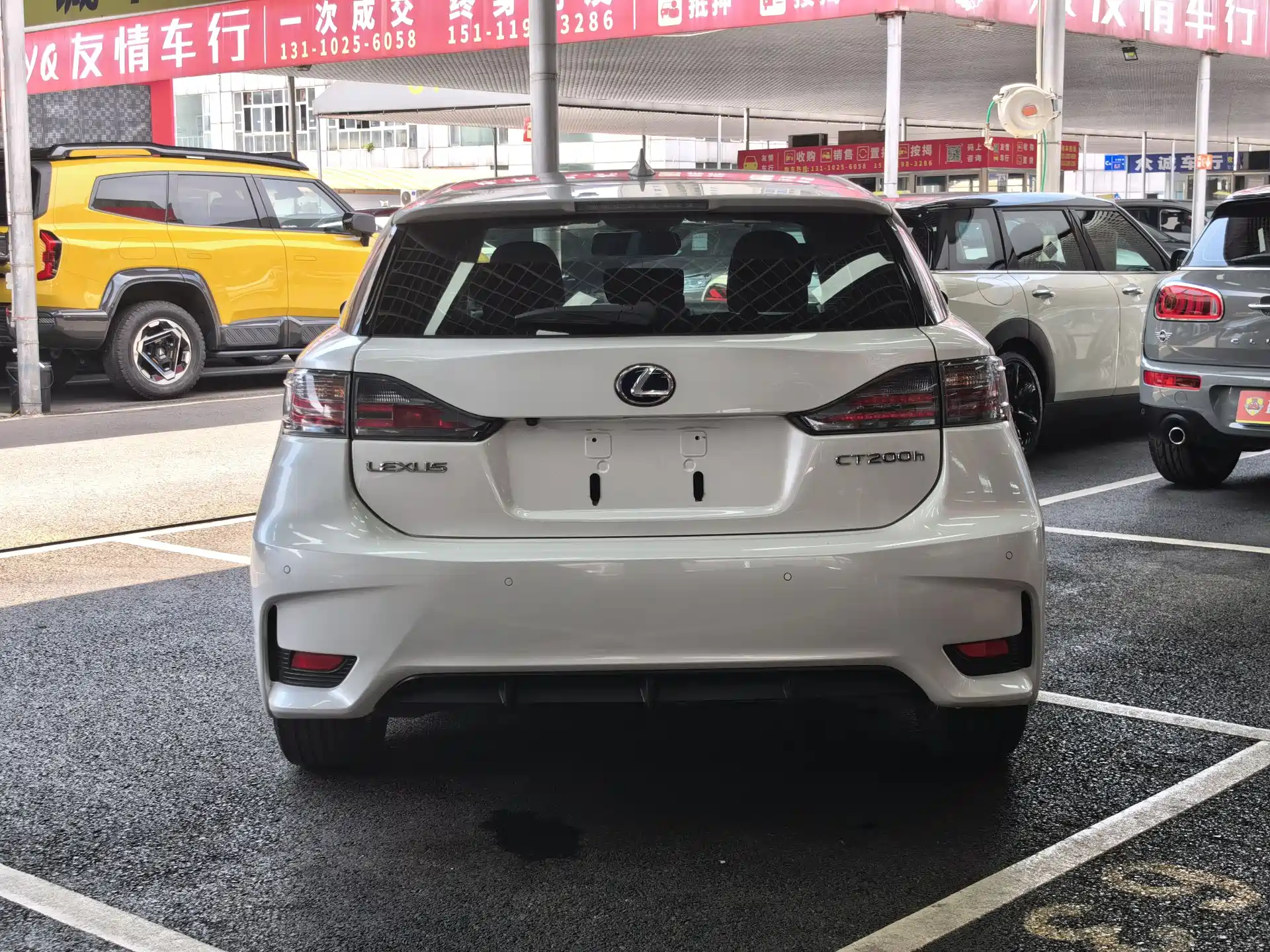Фото 10 - Lexus CT