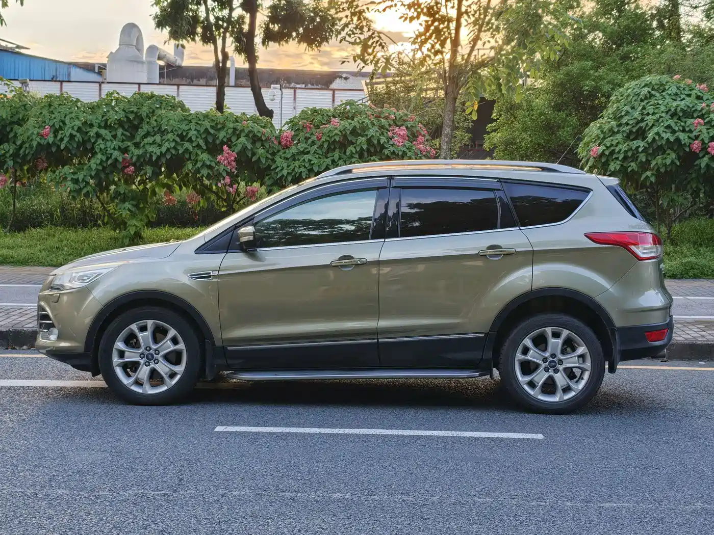 Ford Kuga 2014 2013 2.0L GTDi AWD Sport