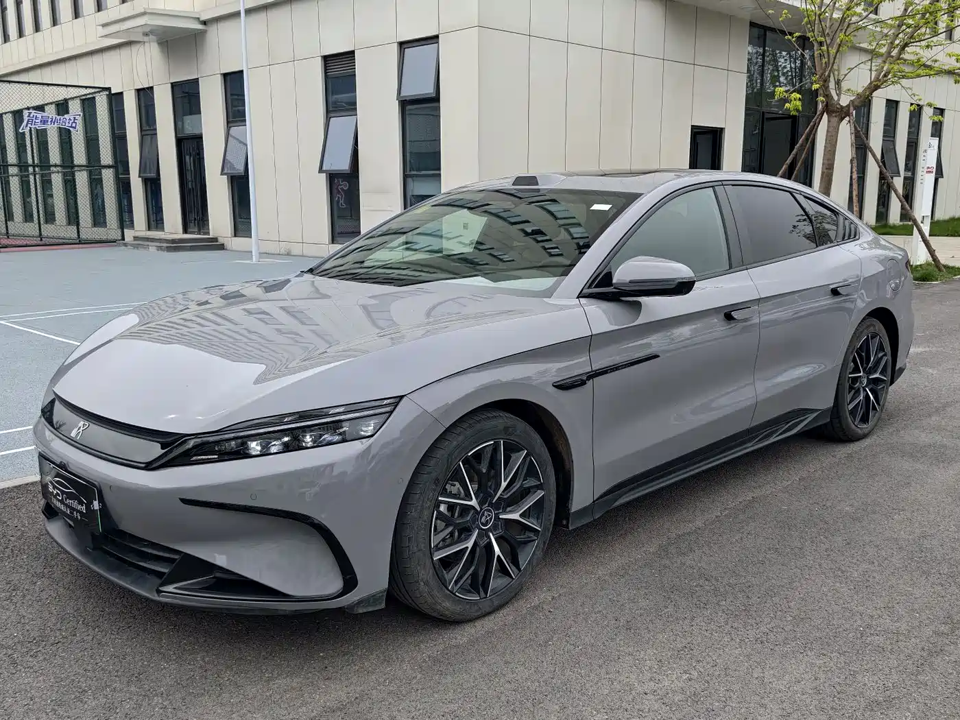 BYD Han 2025 DM-i Smart Driving Edition 125KM LiDAR Flagship