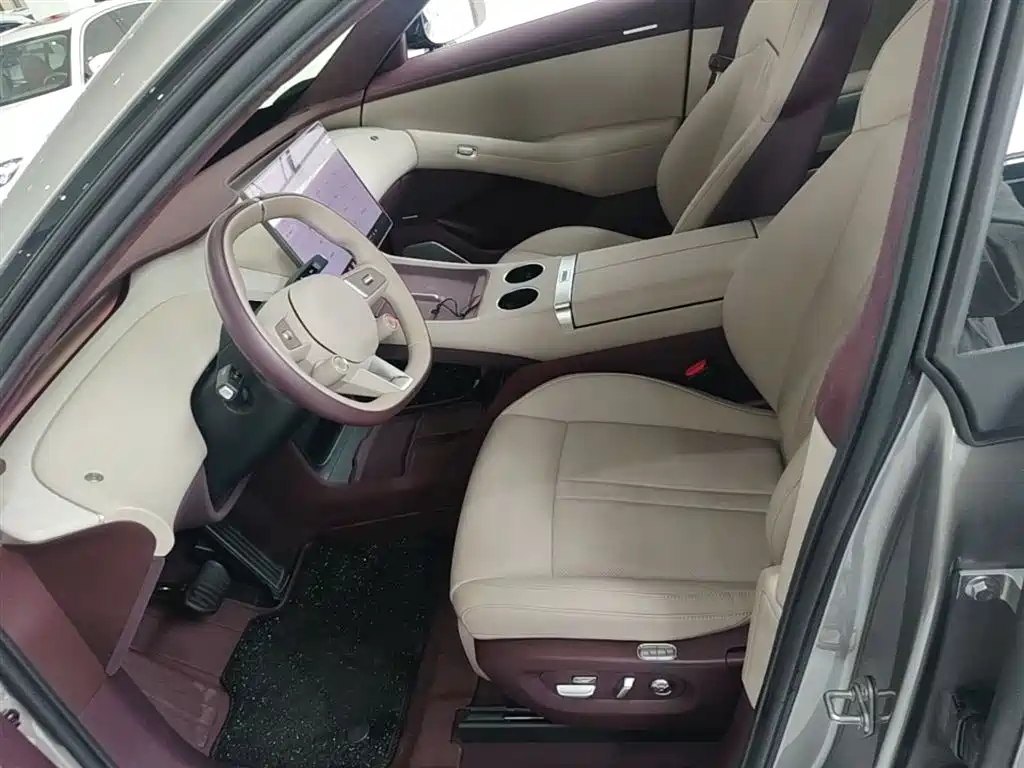 Xiaomi Auto Xiaomi YU7 2025 Ultra Long Range High Performance AWD Max Edition фото 15
