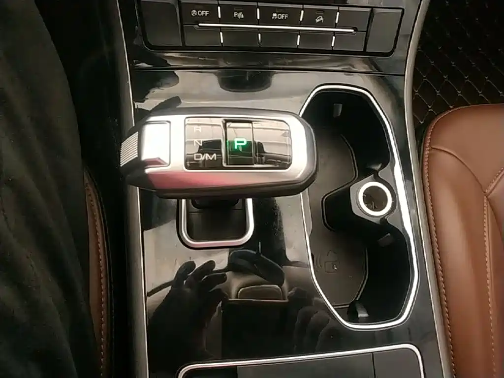 Haval H8 2017 2.0T Gasoline 2WD Enjoyment фото 14