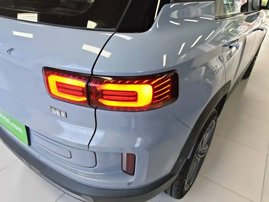 Geely ICON 2021 2020 1.5TD i9 BSG