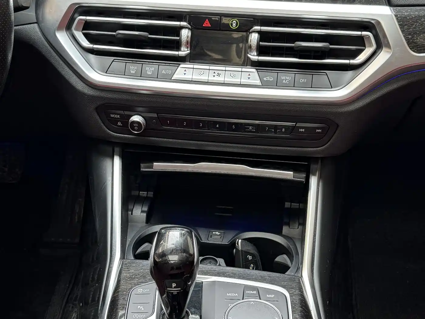 BMW 3 Series 2022 325Li M Sport Package фото 8