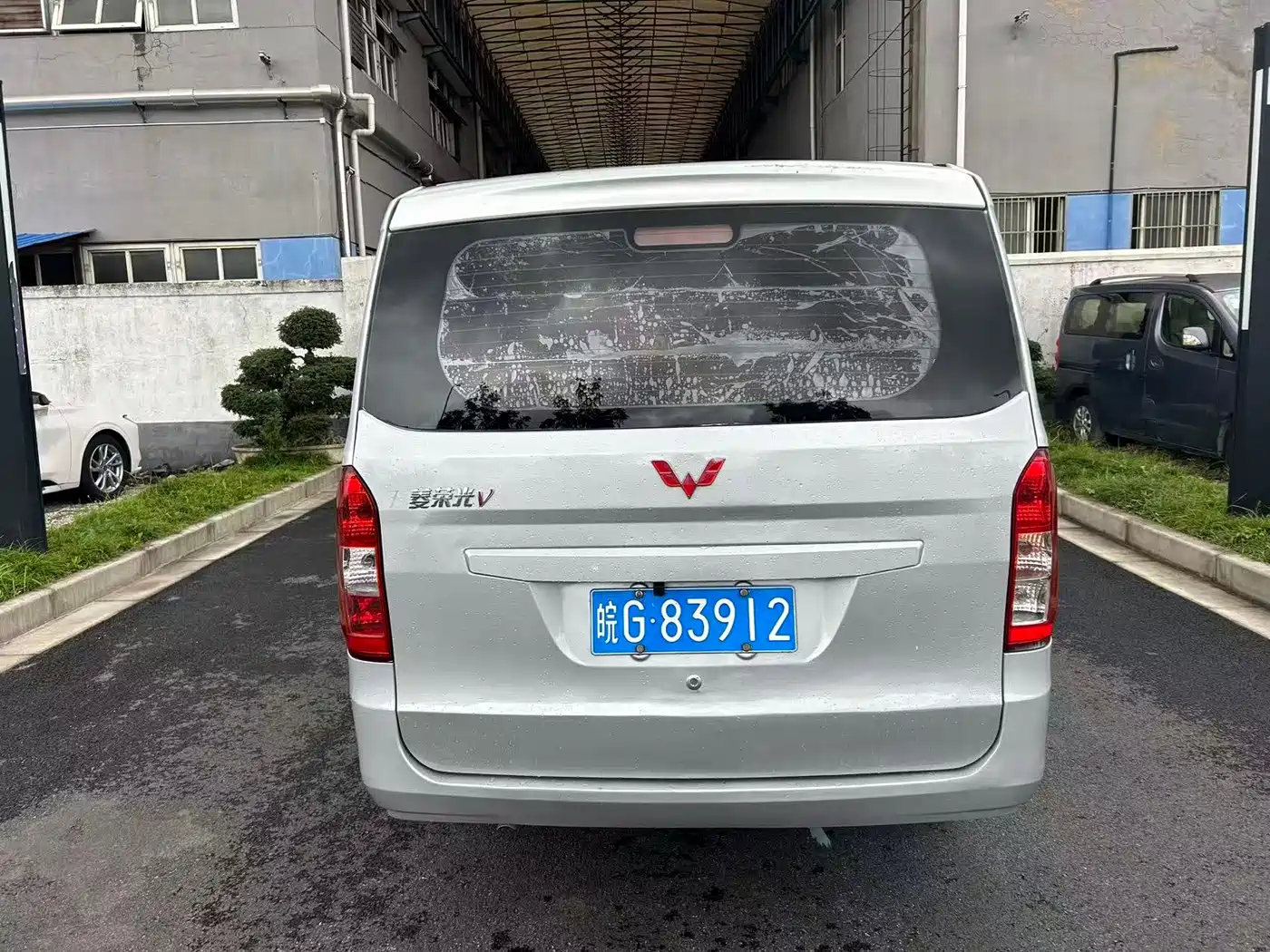Wuling Motors Wuling Rongguang V 2019 2019 1.5L Standard China VI LAR