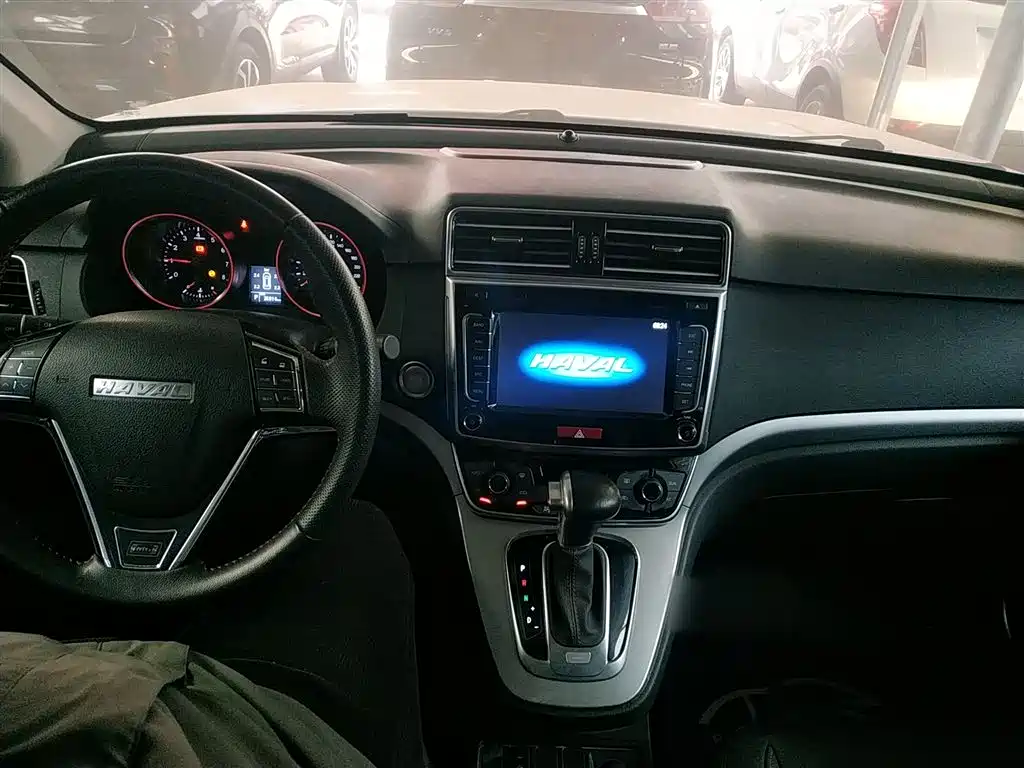 Haval M6 2017 1.5T Automatic 2WD Elite фото 10