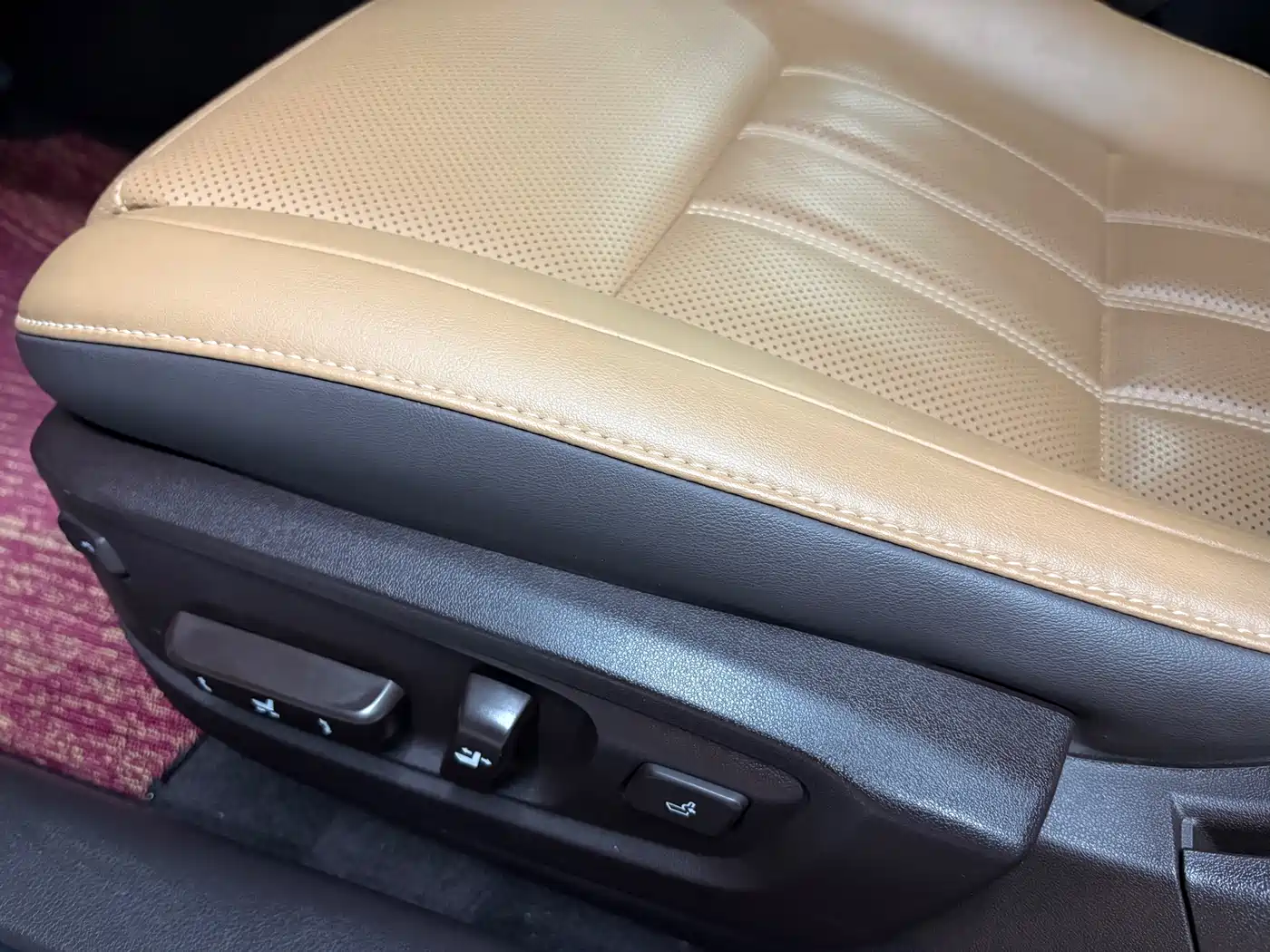 Lexus ES 2015 200 Comfort Edition фото 8