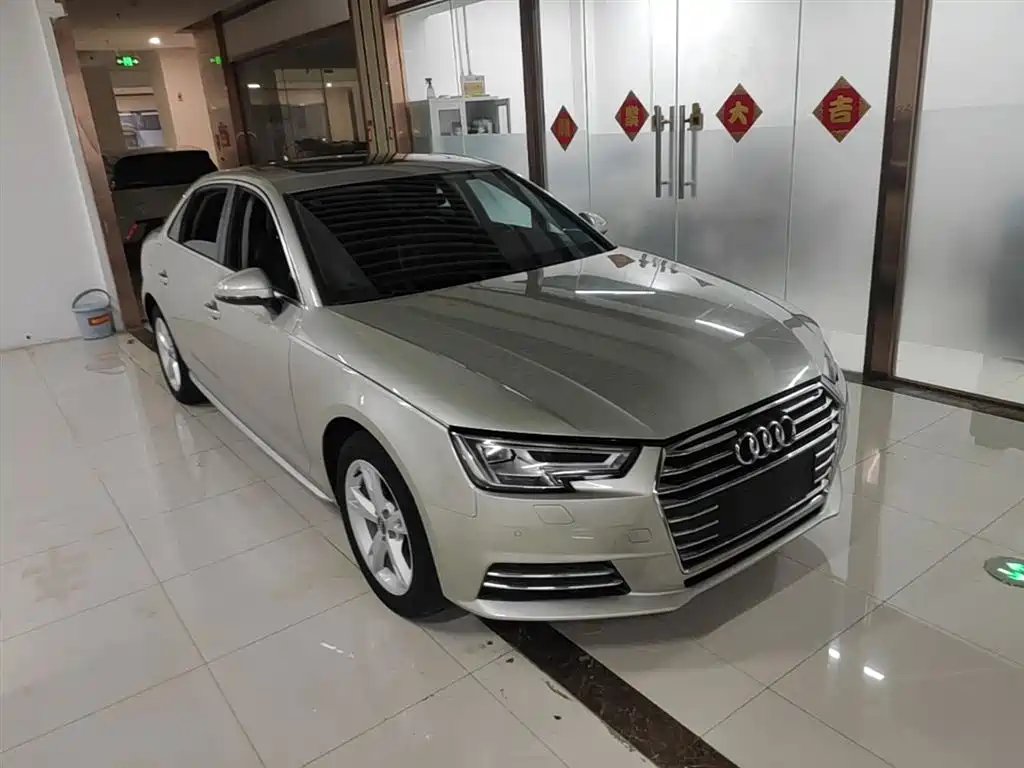 Audi A4L 2017 40 TFSI Fashion Edition фото 4