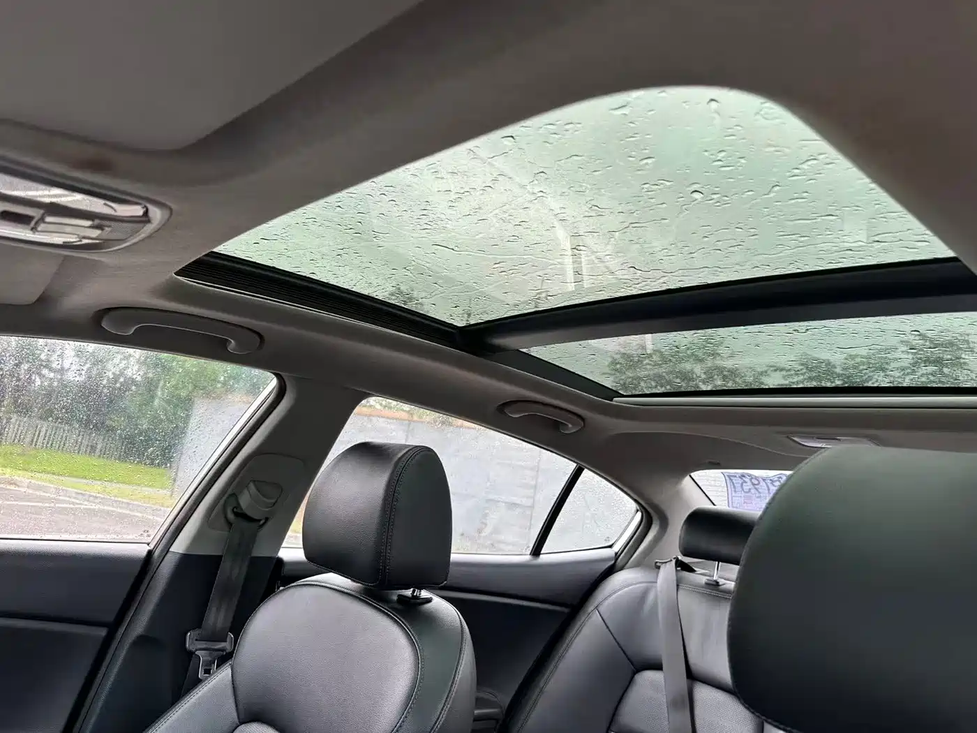 Kia K4 2014 2014 1.8L Automatic GLS