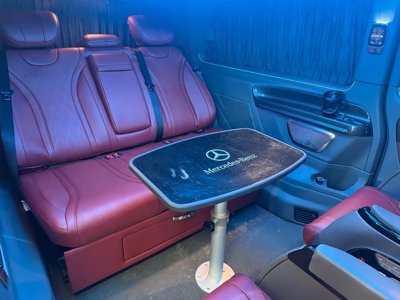 Mercedes-Benz Vito 2023 2.0T Elite 7-Seater фото 9