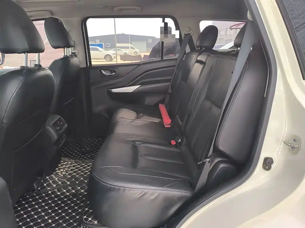 Nissan Terra 2019 2018 2.5L Automatic AWD Flagship