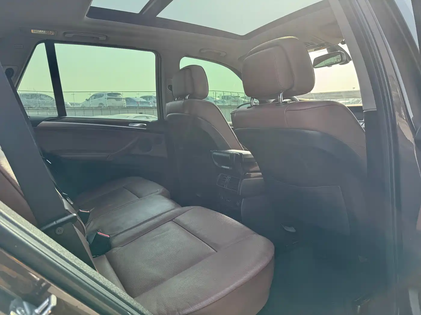 BMW X5 (Import) 2011 xDrive35i Luxury Edition фото 5